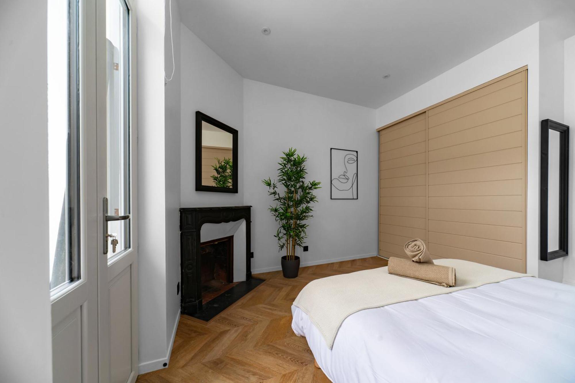 Residence Jaures - Appartements Design Et Climatises En Centre Ville Виши Экстерьер фото