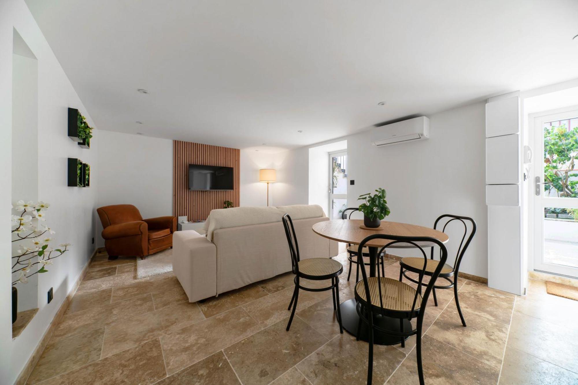 Residence Jaures - Appartements Design Et Climatises En Centre Ville Виши Экстерьер фото