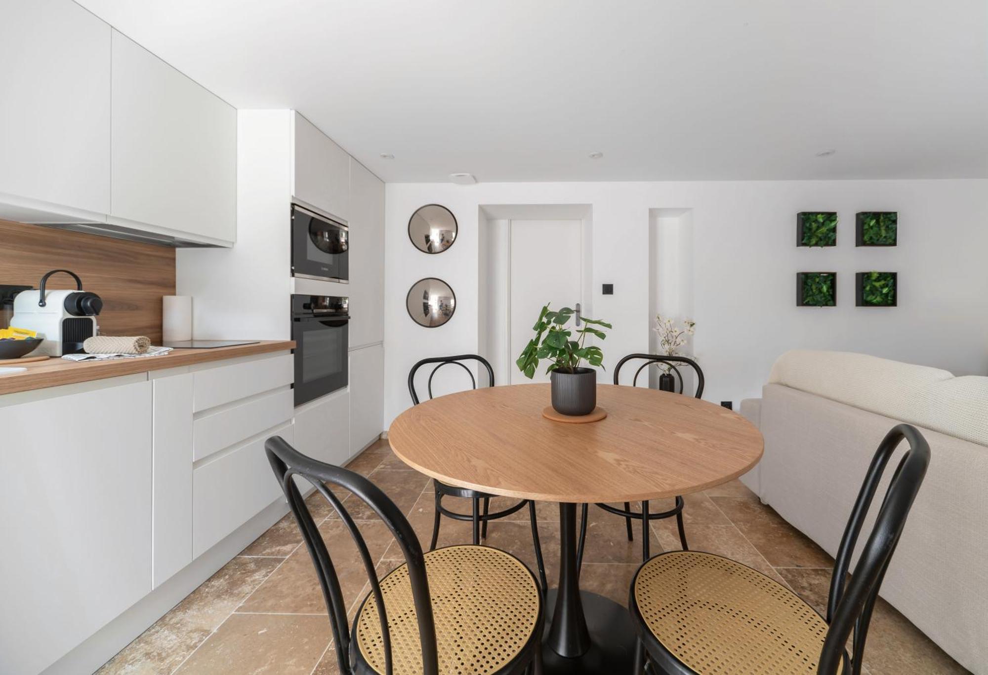Residence Jaures - Appartements Design Et Climatises En Centre Ville Виши Экстерьер фото