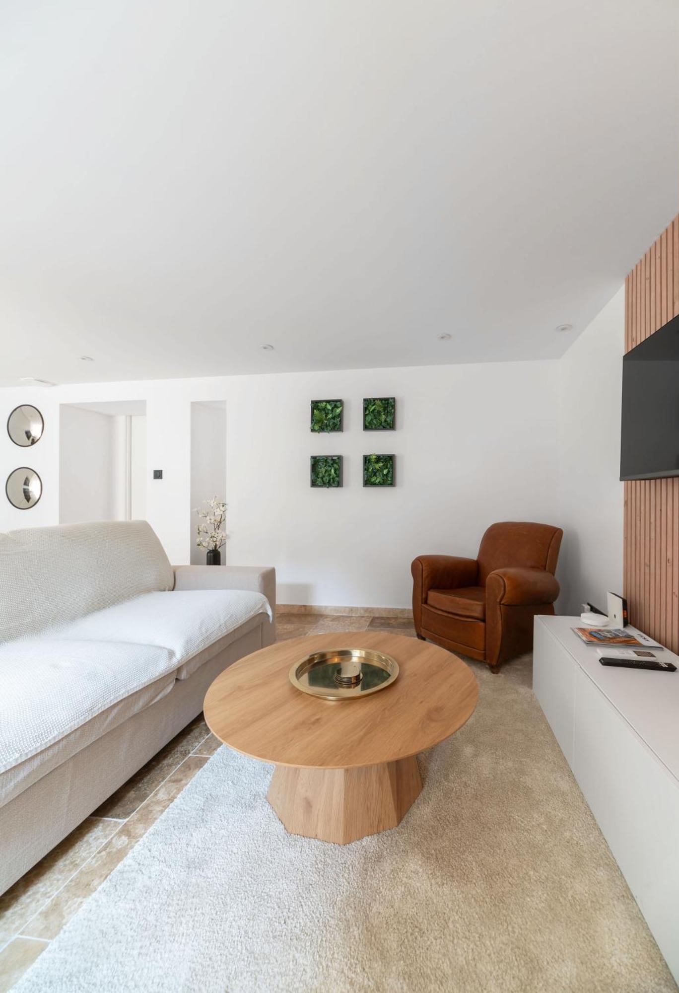 Residence Jaures - Appartements Design Et Climatises En Centre Ville Виши Экстерьер фото